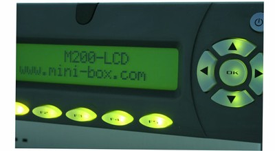 Minibox-m300-lcd-2.jpg